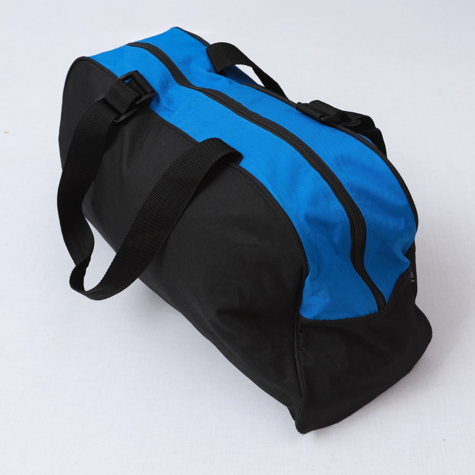 VTG FILA Blue Black Duffle Polyester Bag