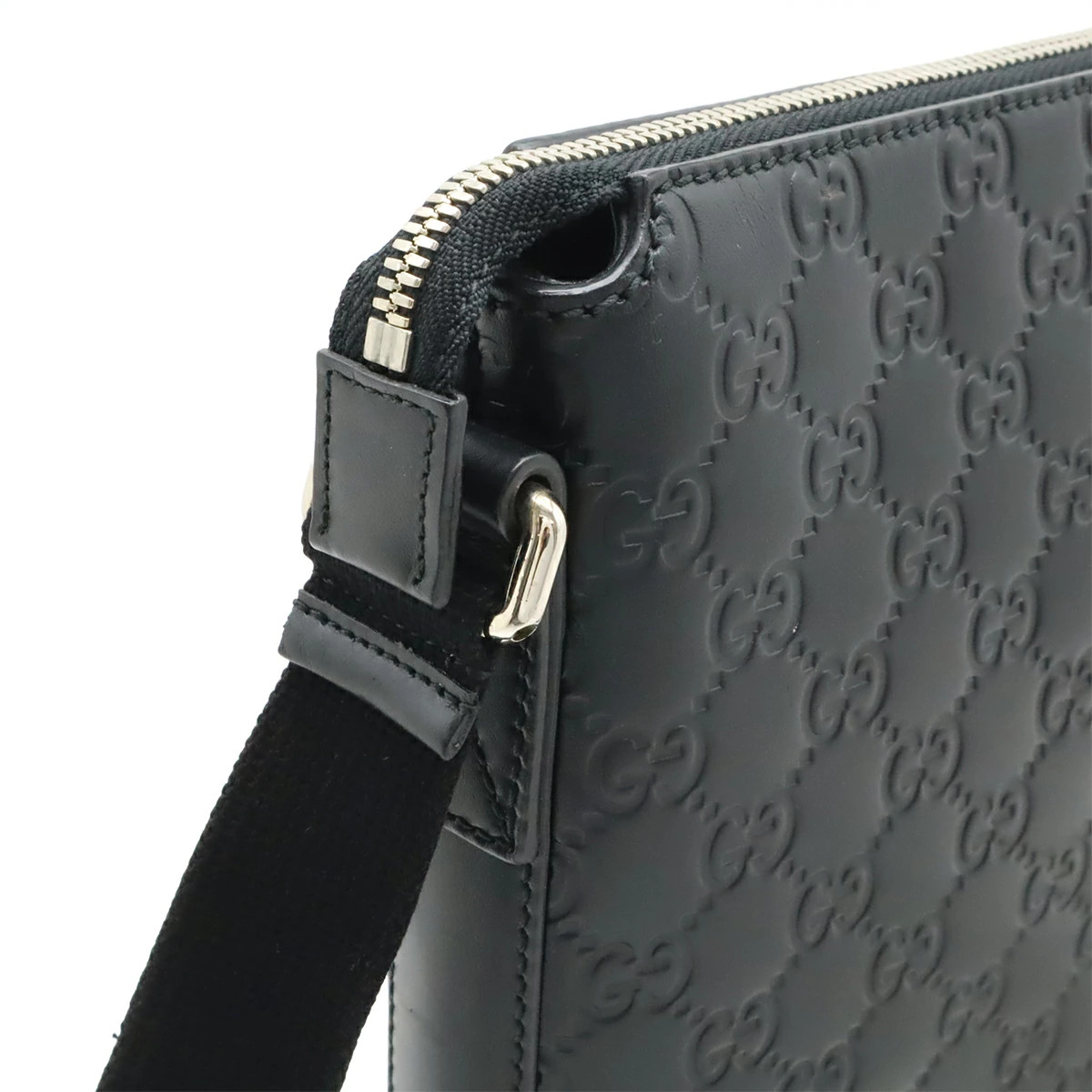 Gucci Guccissima Shoulder Bag diagonal leather black silver hardware 406408 Used
