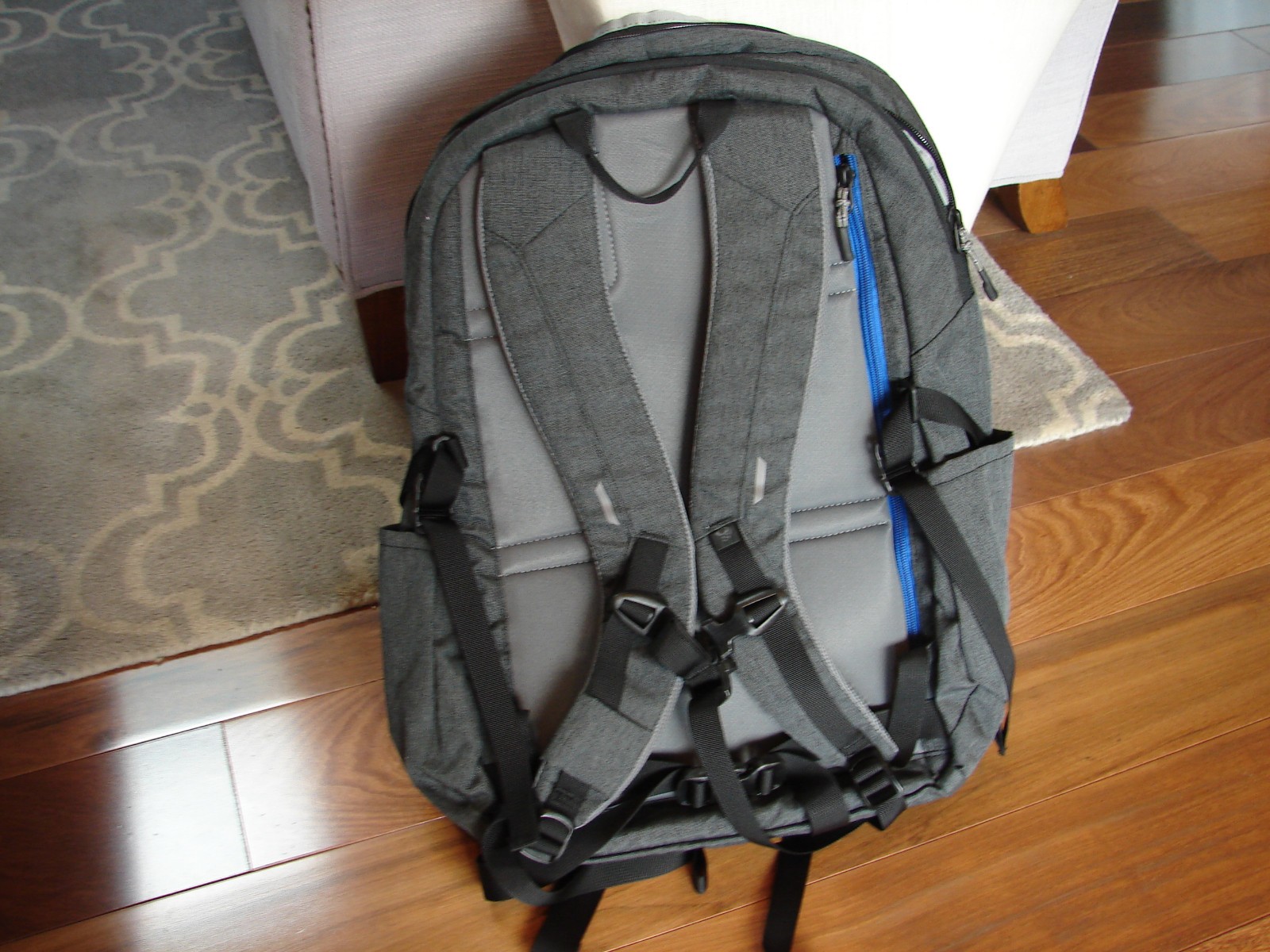 Mountain Hardwear Paladin 33 Hiking Outdoor Laptop Multi Pocket Backpack New