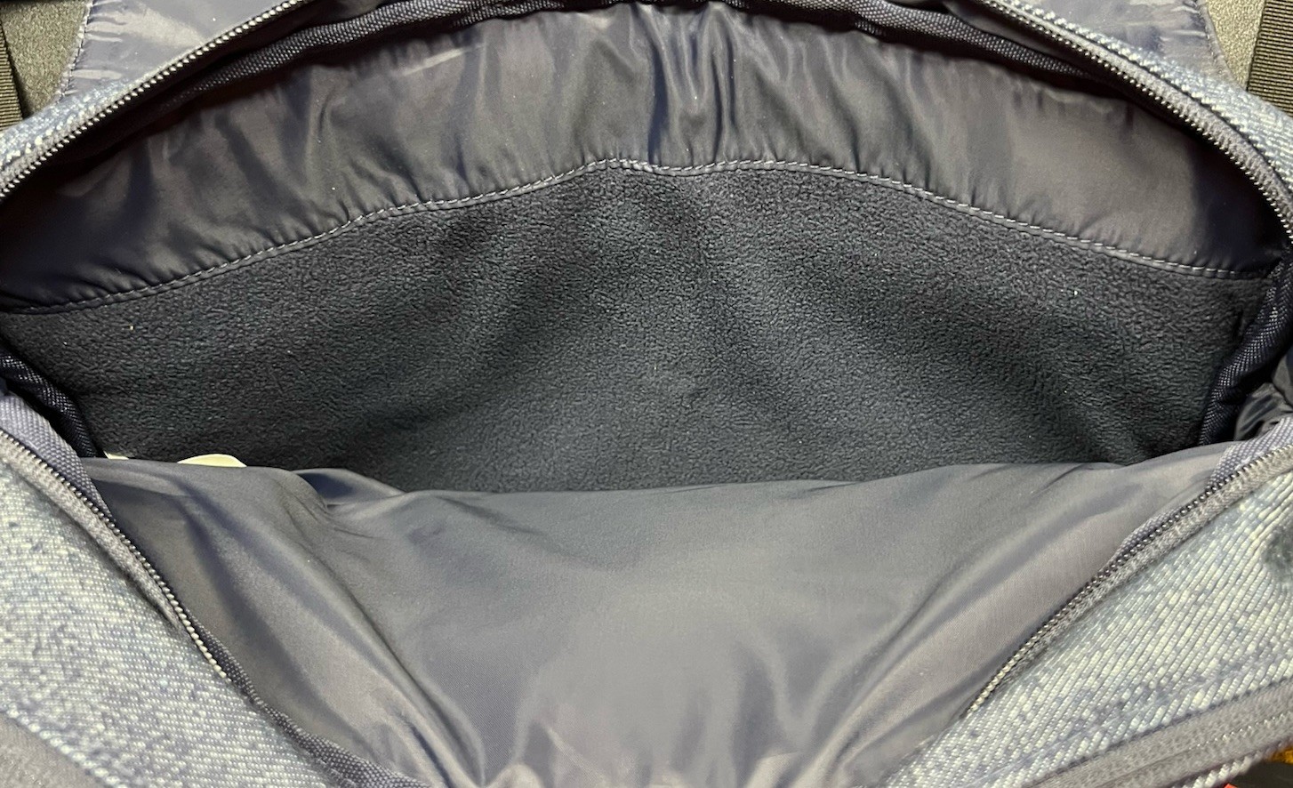 Moleskine Nomad Laptop Messenger Bag Black Blue Denim 14x12x4”