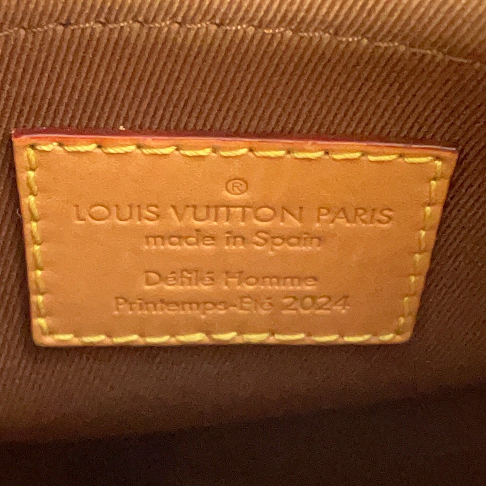 LOUIS VUITTON Chess Messenger Damier・Pop JauneMatt N40562