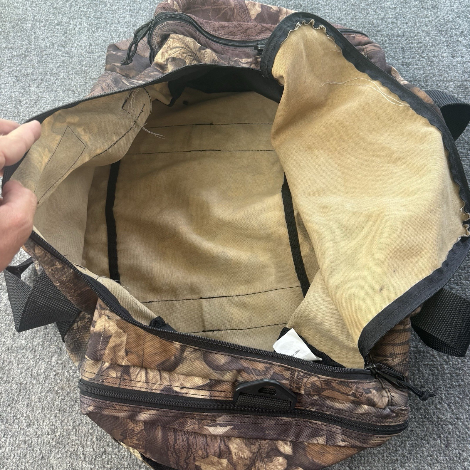 Fieldline Large Camouflage Duffle Bag Mossy Oak Hunting Fishing Luggage Cargo