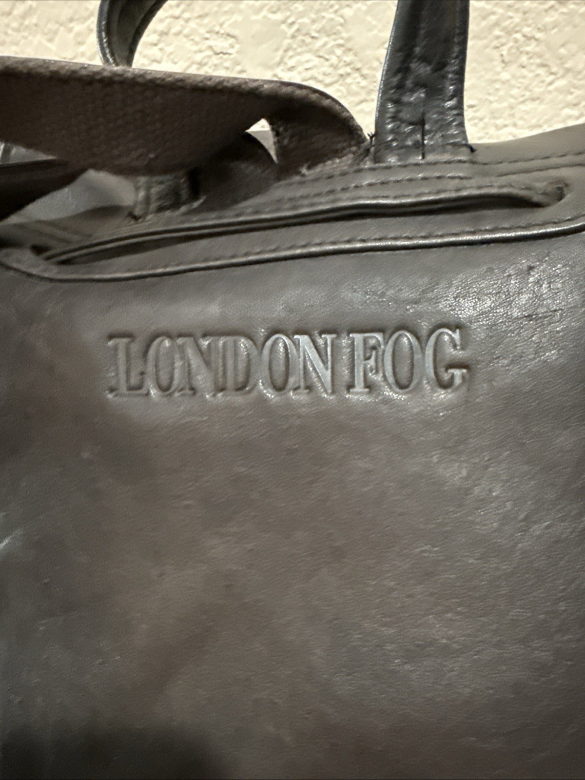 London Fog Leather Backpack Brown Drawstring Flap Buckle Pockets Travel Bag EUC