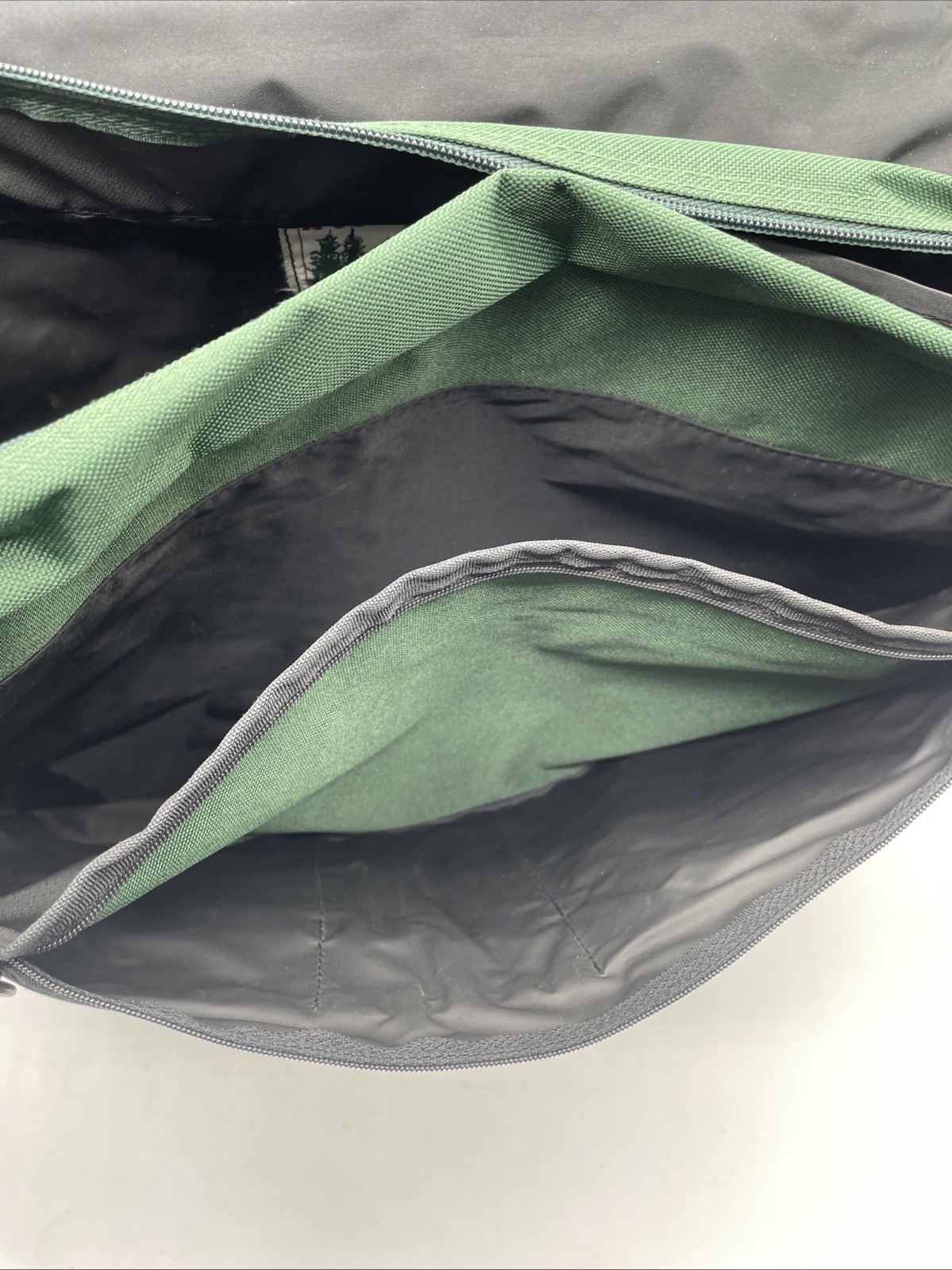 Leed’s North West Shoulder Bag Messenger Portfolio Green Canvas Remington Logo