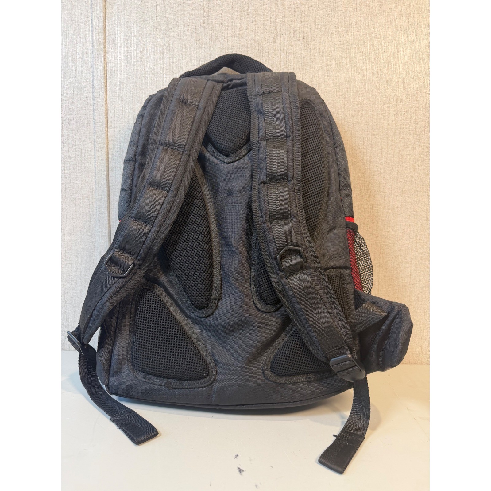 HP laptop backpack 18″ tall 14″ wide