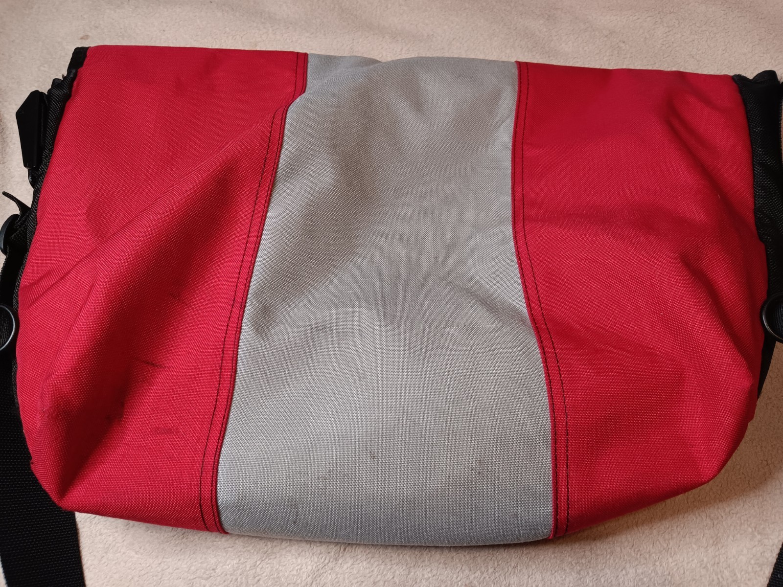Timbuk2 Messenger Laptop Bag Crossbody Shoulder Strap Red/Orange Large 22″ X 15”