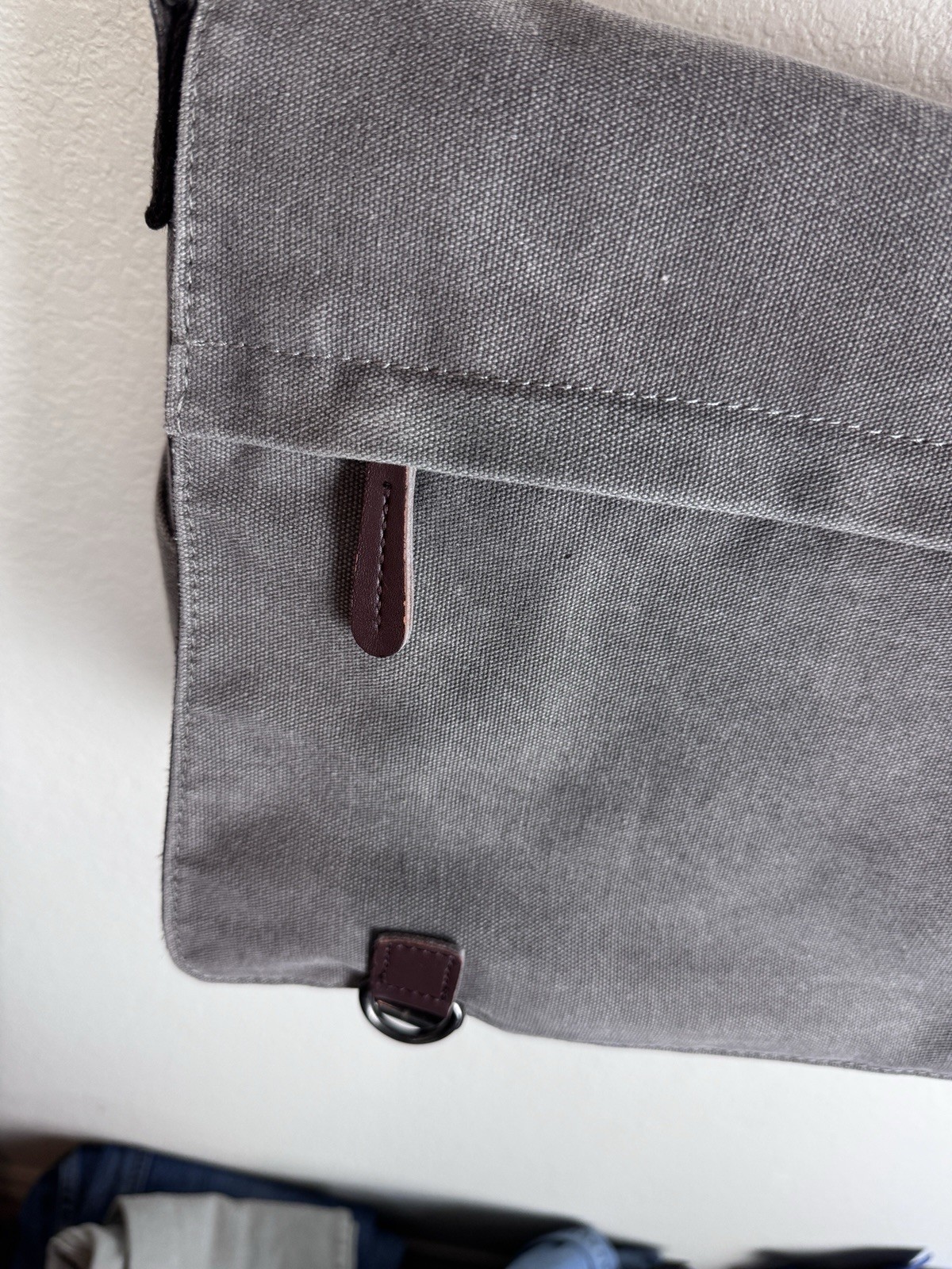 Vintage Sturdy Brown Heavy Canvas & Leather Messenger Bag-No Brand