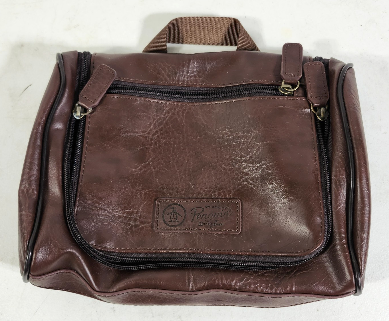 Penguin Munsingwear Brown Travel Toiletries Accessory Lined Leather Bag