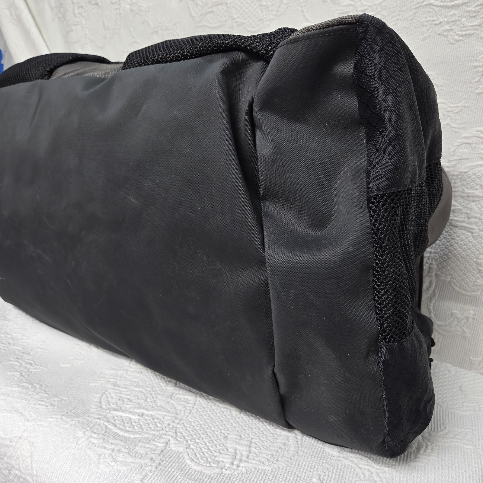 Oakley Icon 2.0 Software Grey Canvas Leather Handle Large Duffle Bag Y2K