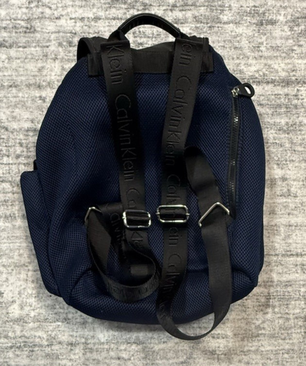 Calvin Klein Flap Top Flap Black/Blue Fabric Weave 18″ Backpack Pockets Logo
