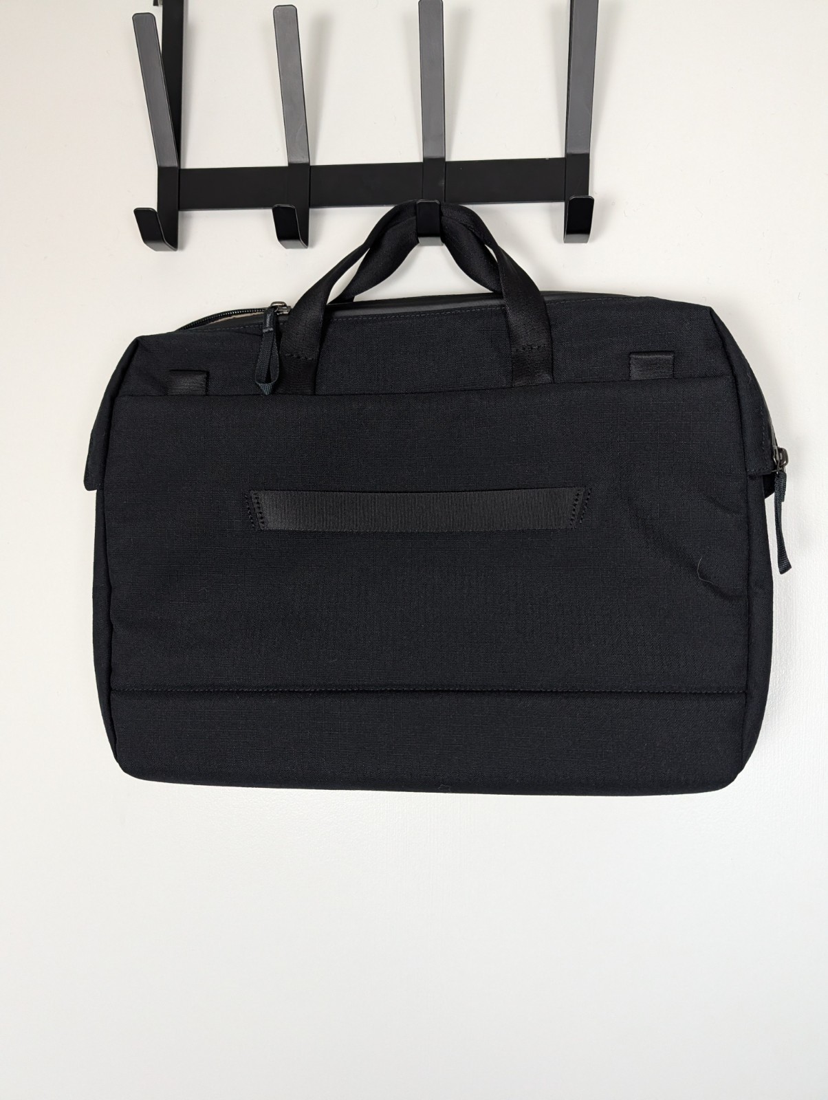 bellroy tech briefcase 14l New with Tags company logo black