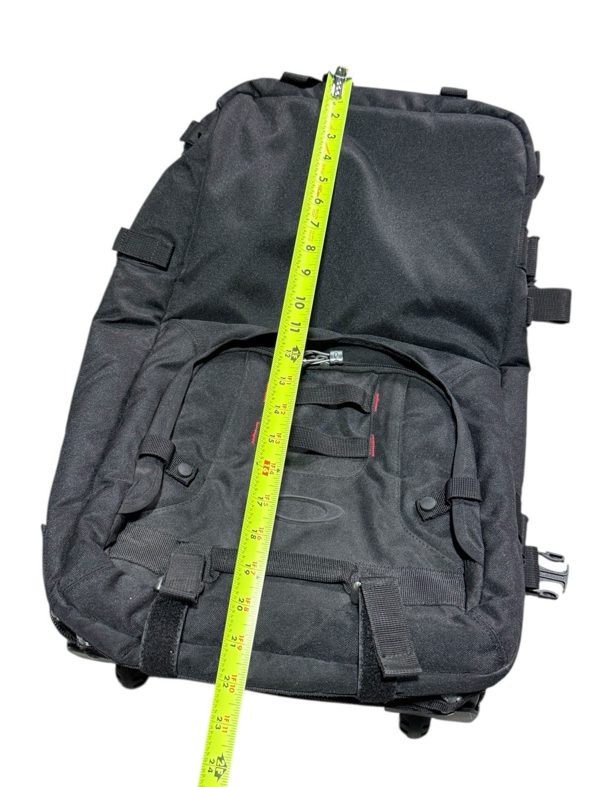 Oakley AP Tactical Field Gear Roller Carry On Black Zipper Rolling Luggage READ