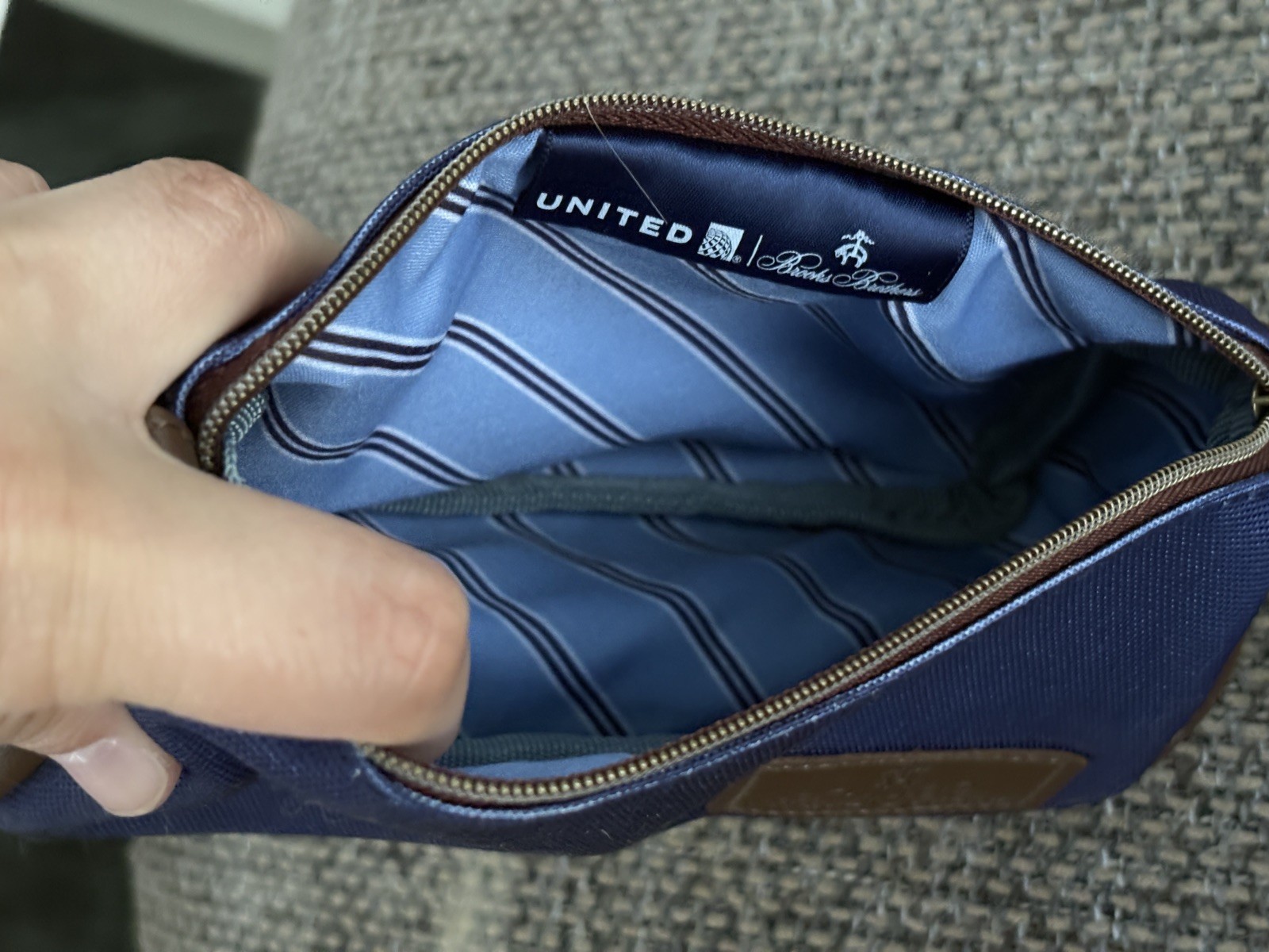 Brooks Brothers United Men Accessory Toiletry Bag Travel Pouch Blue Brown Lined