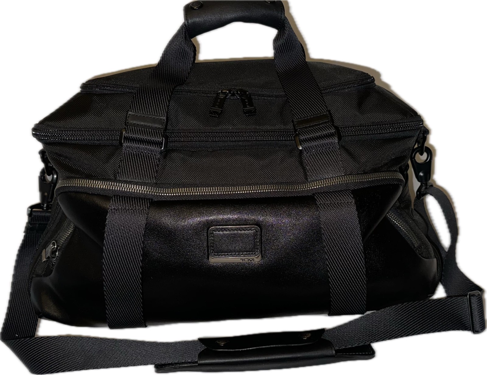 Tumi McCoy Gym Bag Alpha Bravo Black Ballistic Nylon Shoulder Duffel Duffle READ
