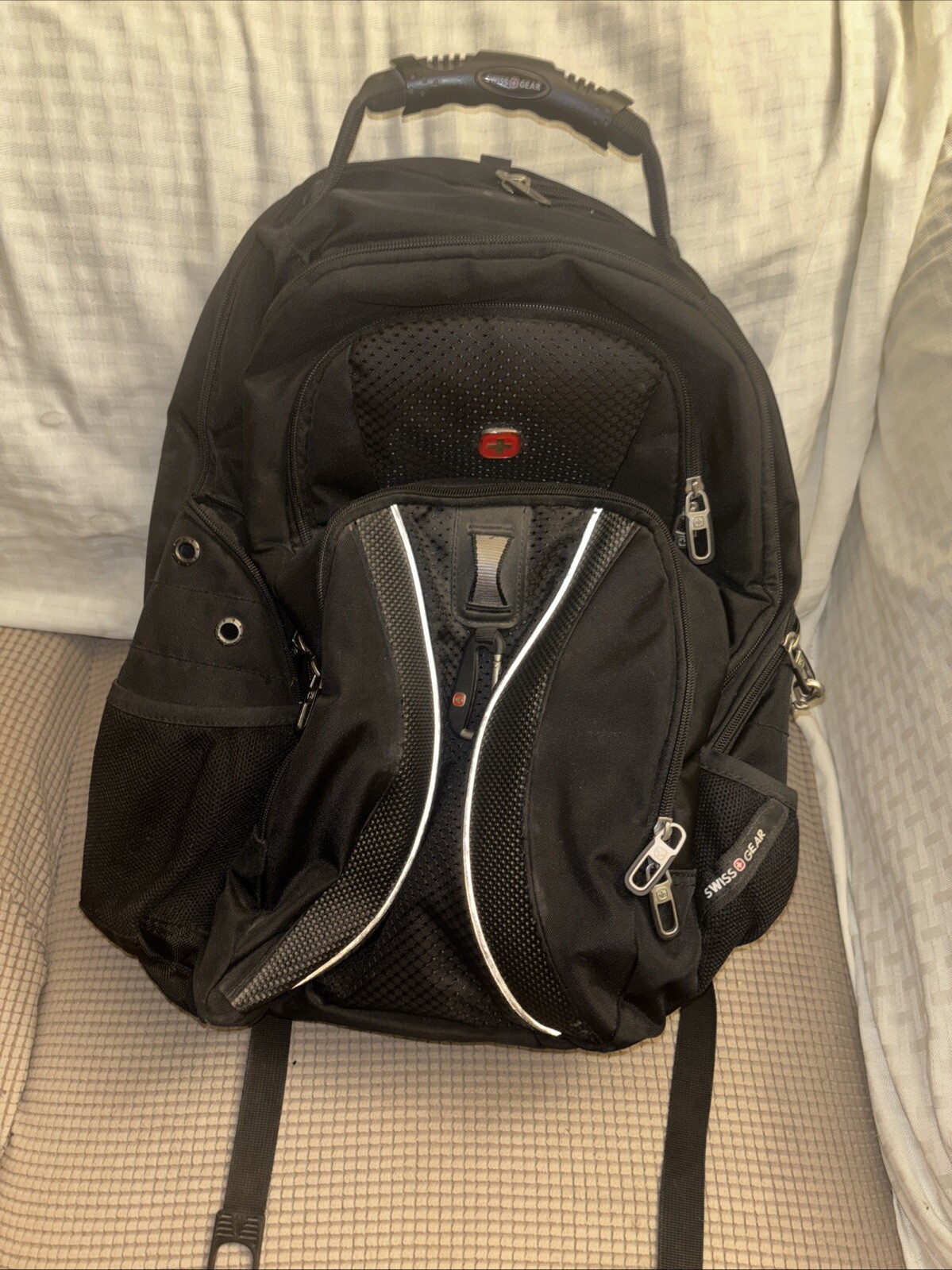 Swiss Gear Airflow Laptop Tablet Backpack Black Scan Smart Compartments