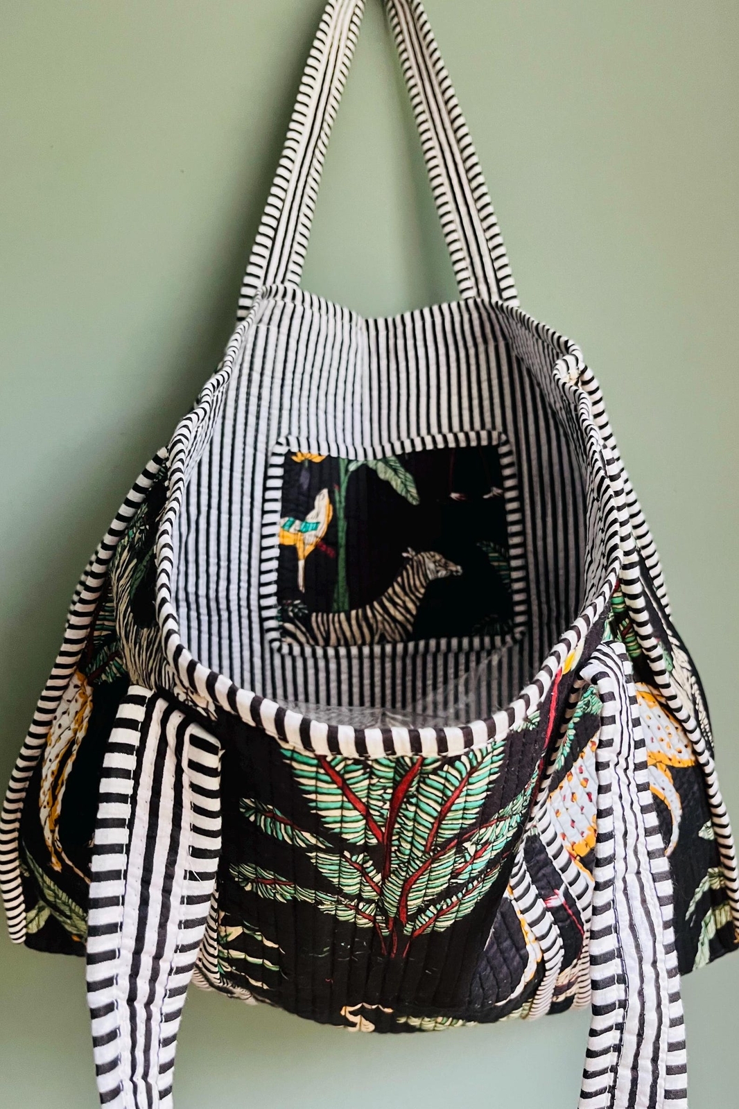 Black Jungle Print Quilted Shoulder Bag Women’s Beach Cotton Handbag