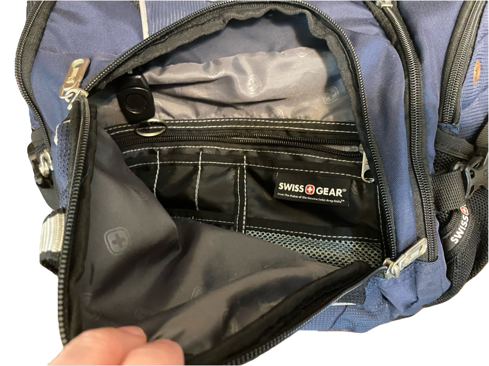 Swiss Gear Navy Blue Backpack with Laptop Sleeve