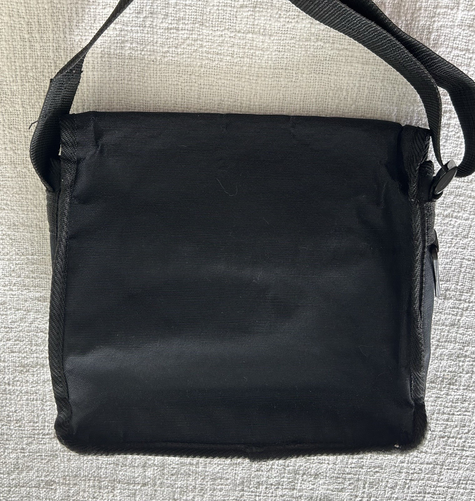 L’Egent 2000 Black Canvas Messenger Bag Crossbody 90’s Vintage Y2K 10 X 12 Inch