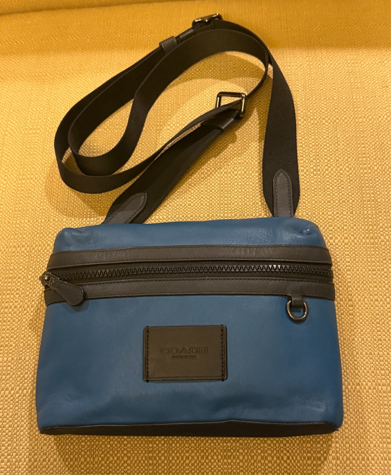 Coach New York Metropolitan Soft Courier Leather Crossbody Blue Black Colorblock