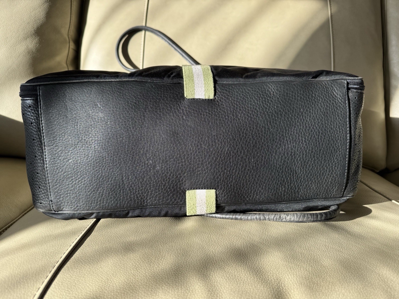 cole haan trinity Leather And Nylon Duffle Bag Vintage Dome Shaped : Clean
