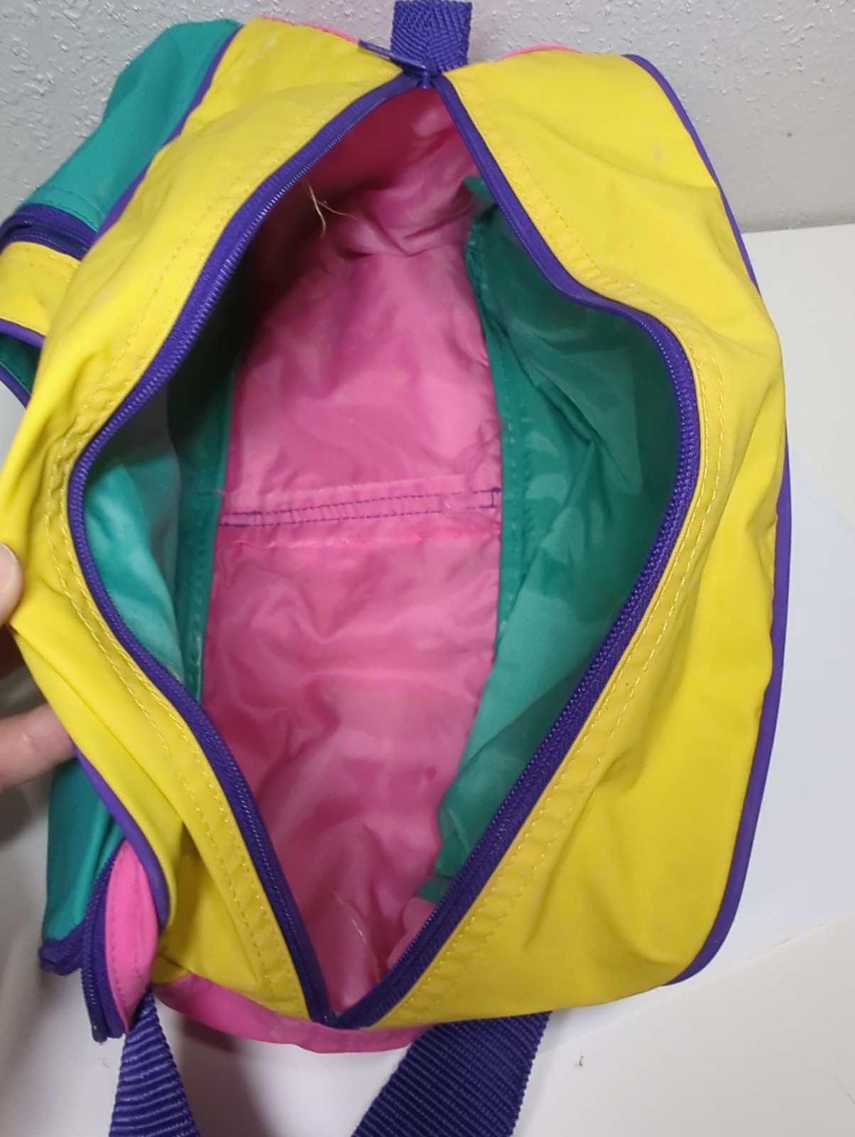 Vintage Retro Original Multi Color 80s 90s Shaving Traveling Bag Colorful Rare