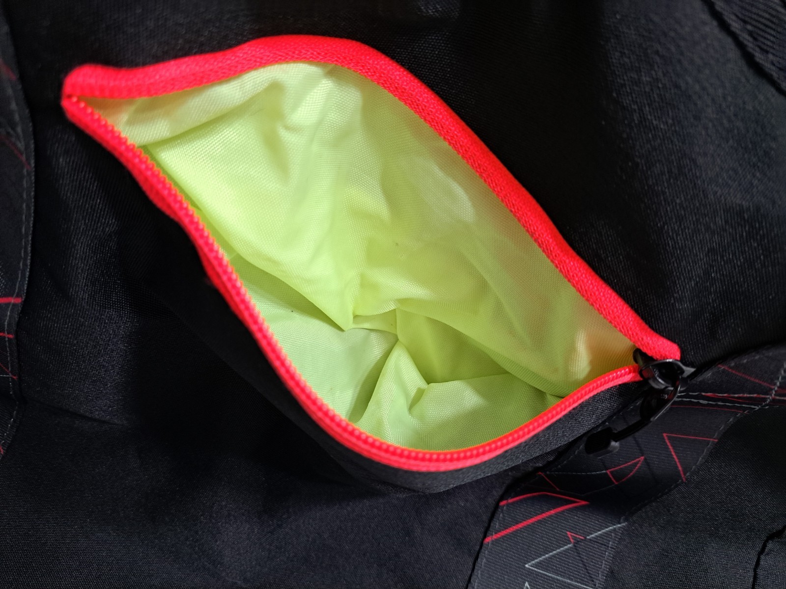 Nike Legend Track Tote Bag With Snap Button Black Red BA4509