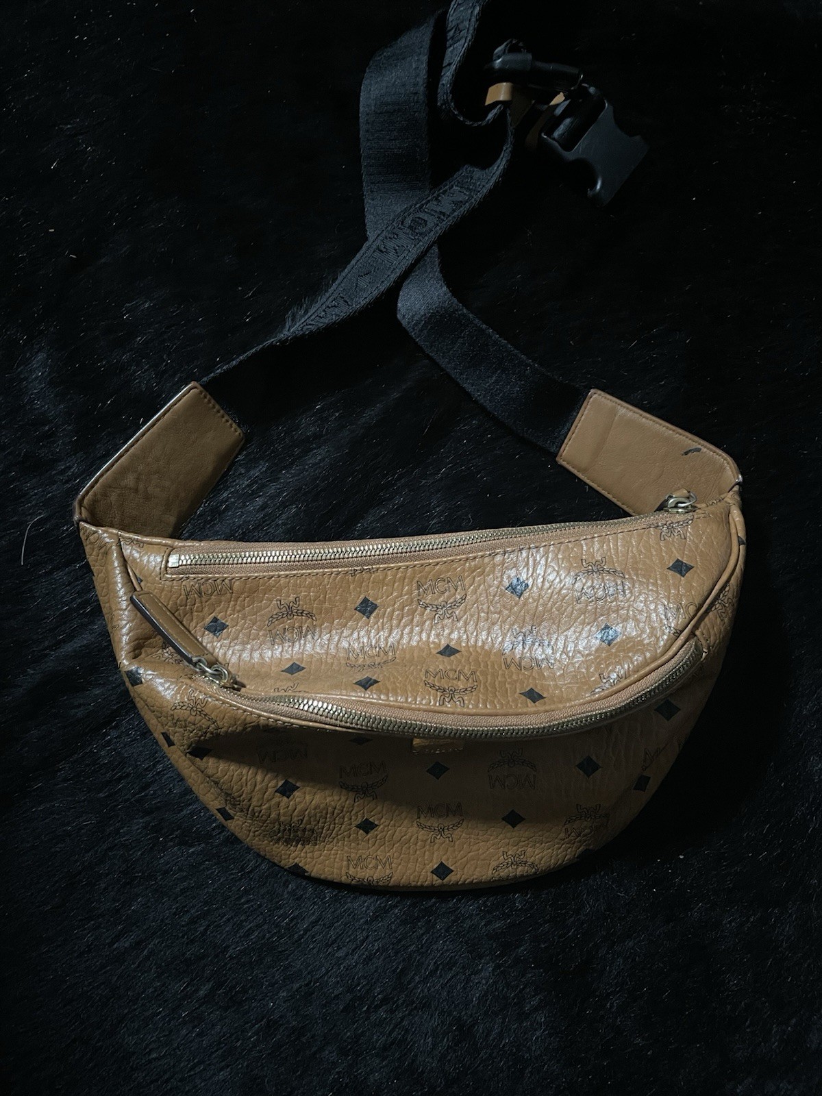 mcm cross body