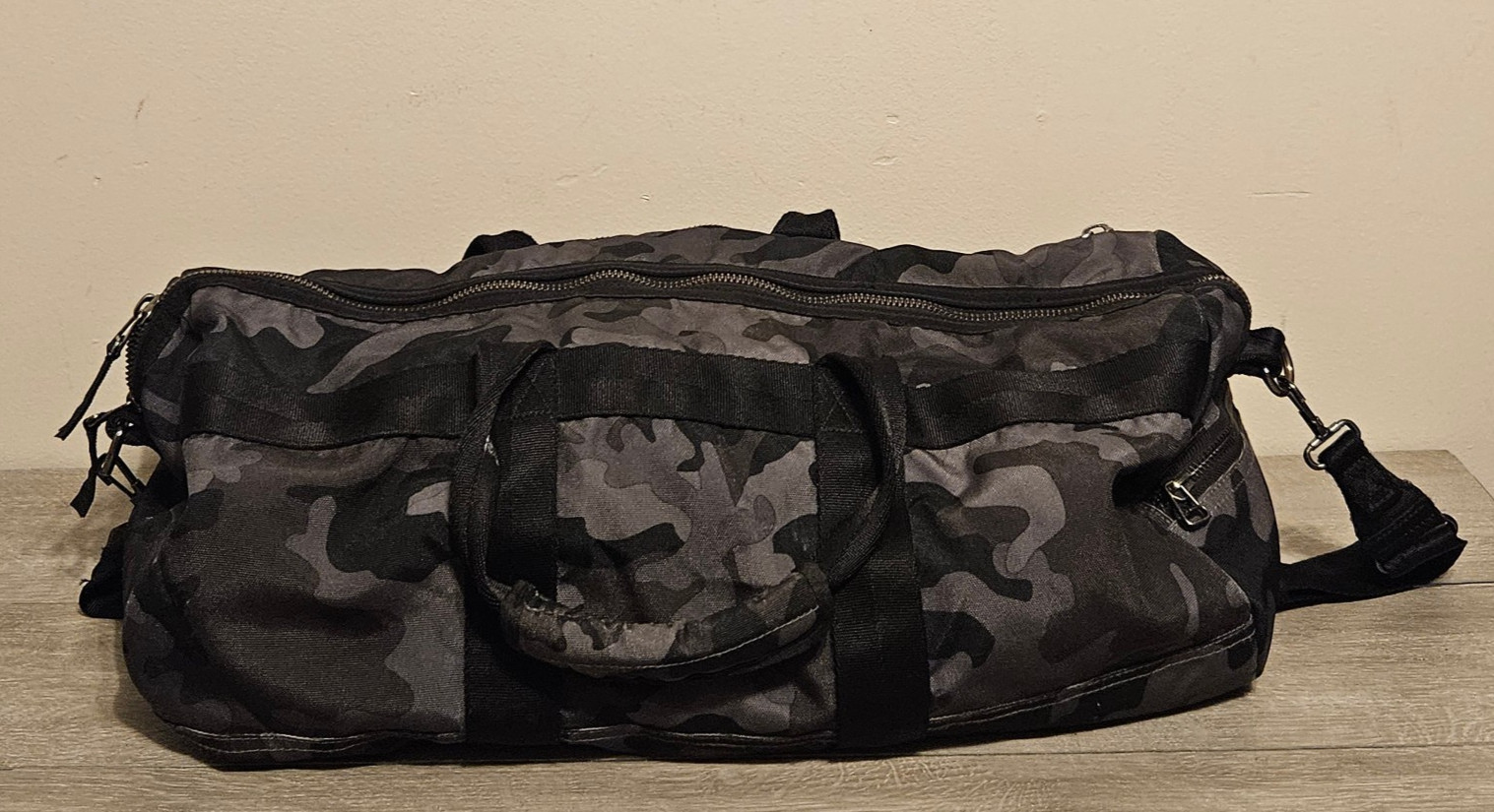 Polo Ralph Lauren Camo Black Gray Military Duffle Bag Navy Full Zip with Strap