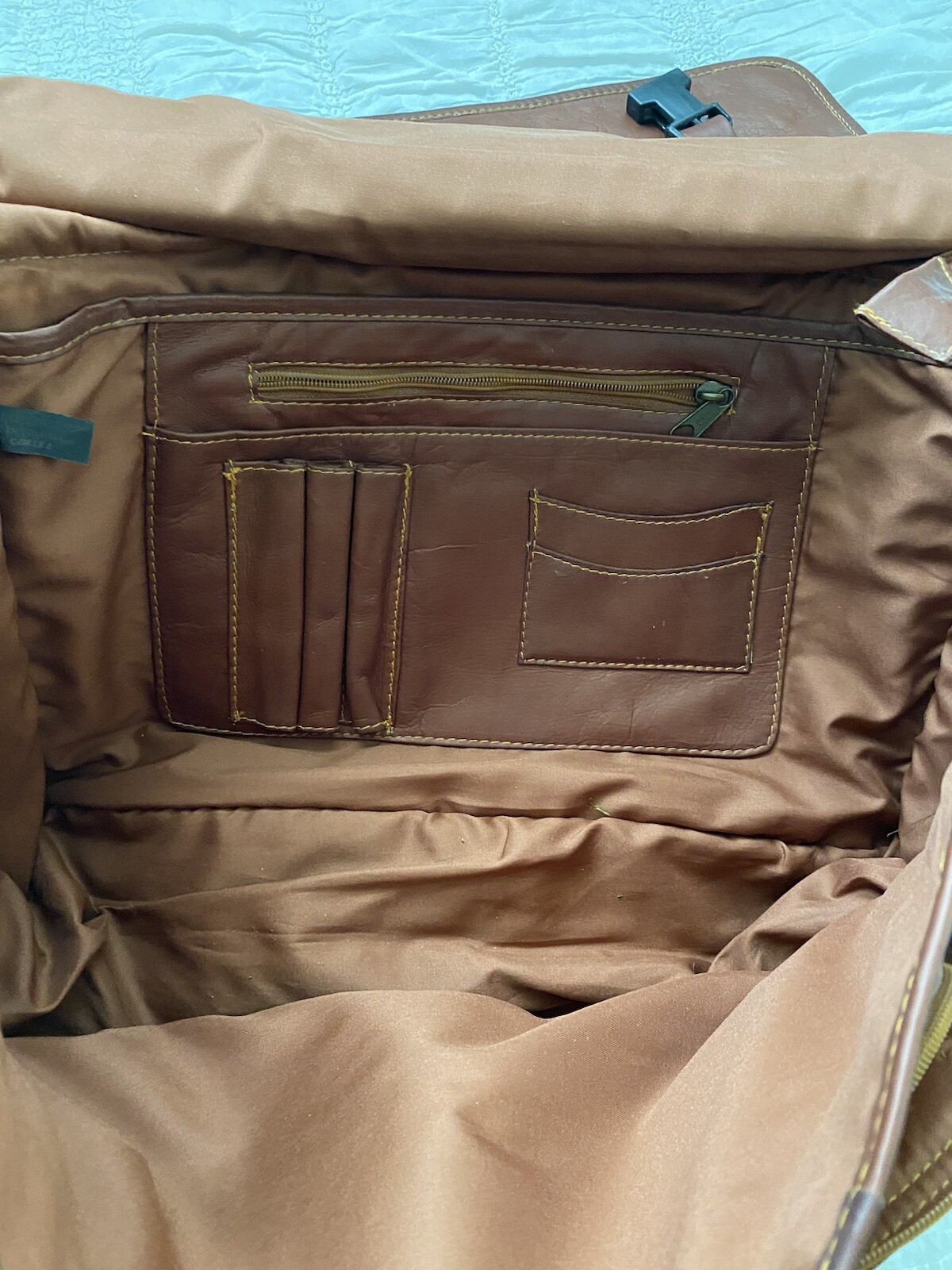 Cortez Genuine Leather Briefcase Made in Colombia w Cross body Strap