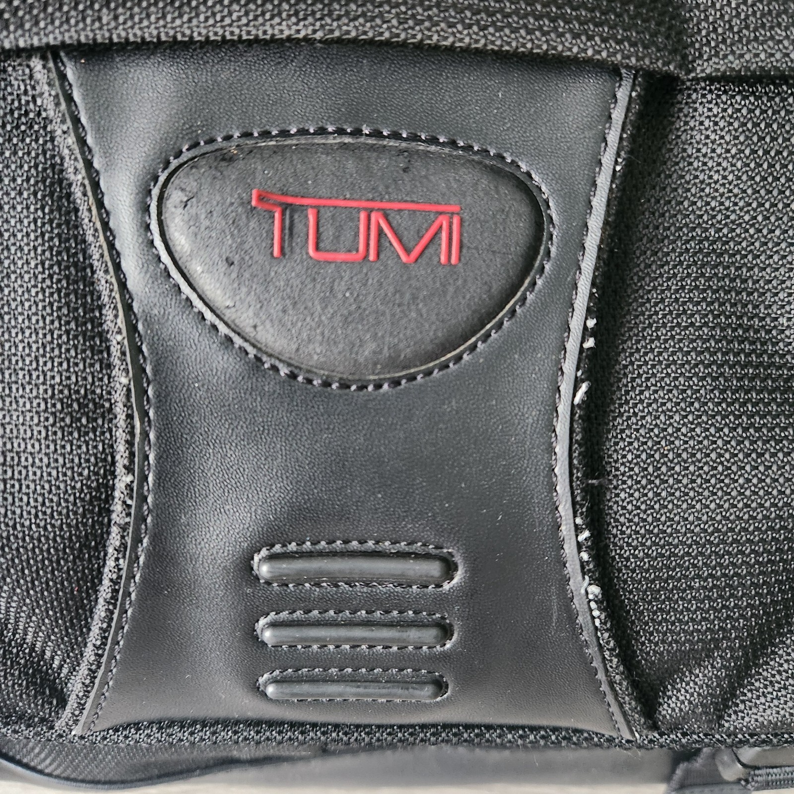 Tumi T-Tech T2 Carry On Expandable Nylon Ballistic Laptop Briefcase Bag w/ Strap