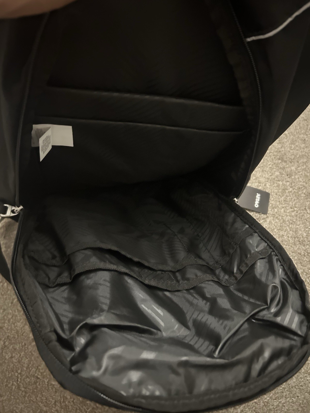 Oakley Enduro 20L 3.0 Backpack Blackout Brand New With Tags