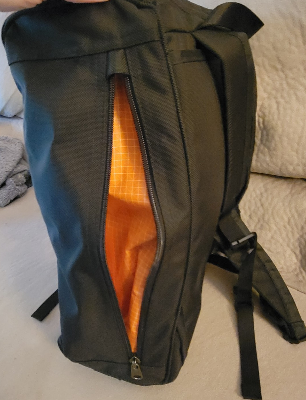 TOM BIHN Cambiata, 21L Daypack, Black Ballistic Colorway, Good for Travel & EDC