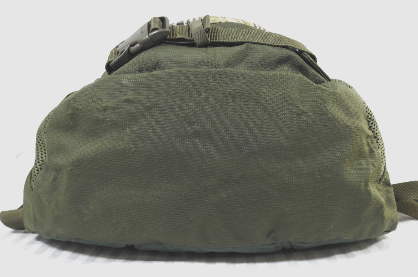 Dakine Olive Green & Tan Plaid Explorer Pack Laptop Backpack. #8130-050-27