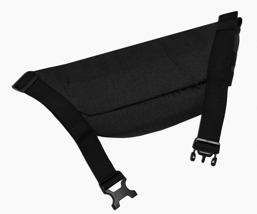 Oakley Enduro 4.5L Belt Bag Waist Pack Black Travel Sport FOS90029602E NWT New