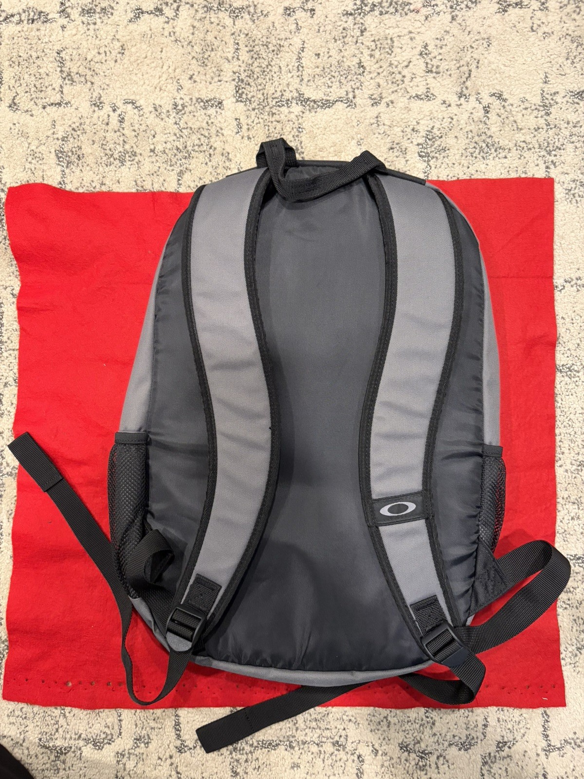 Oakley Enduro 20L 3.0 Backpack Black/Gray American Senior Benefits Edition