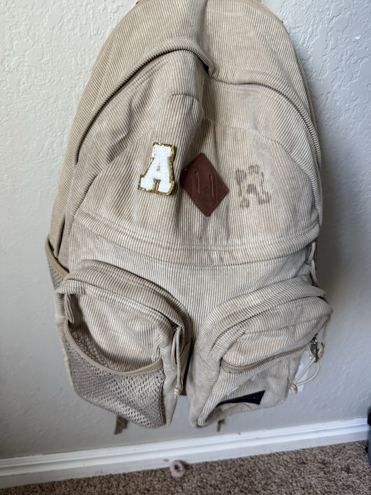VINTAGE JANSPORT TAN CORDUROY BACKPACK EXCELLENT CONDITION needs new patches