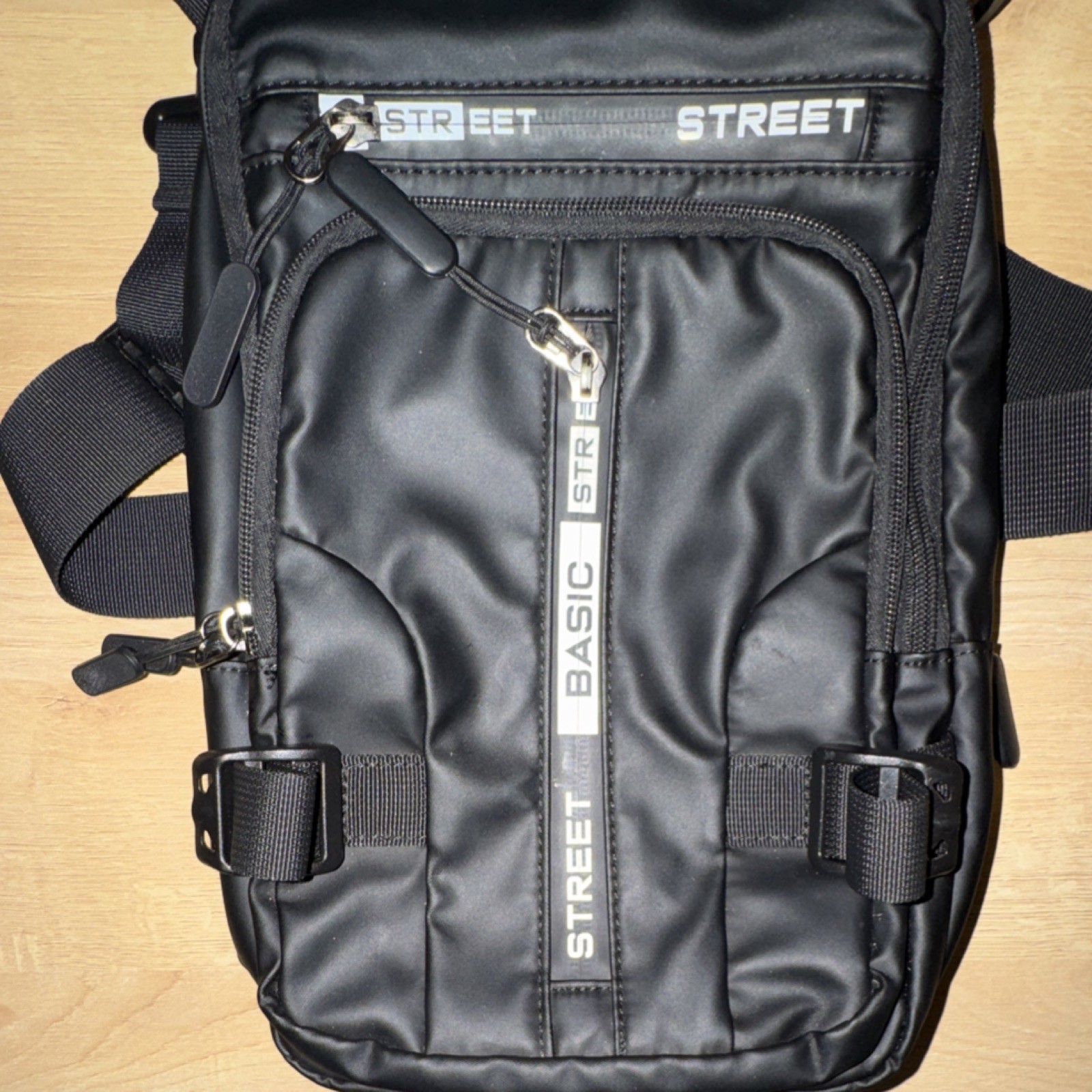 Street Basic Men’s Crossbody Bag Black Adjustable Strap Multiple Compartments