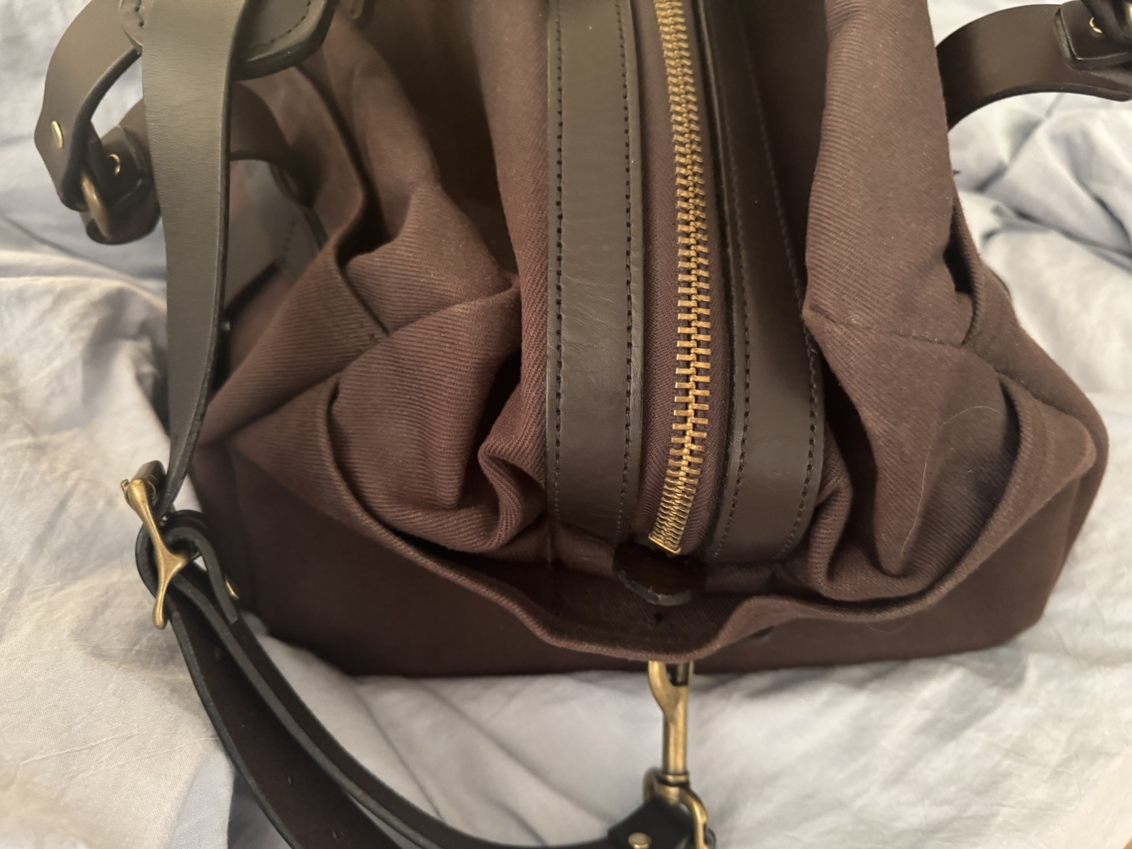 Filson Twill Duffle Bag | Dark Brown Style 248 (20x14x13)