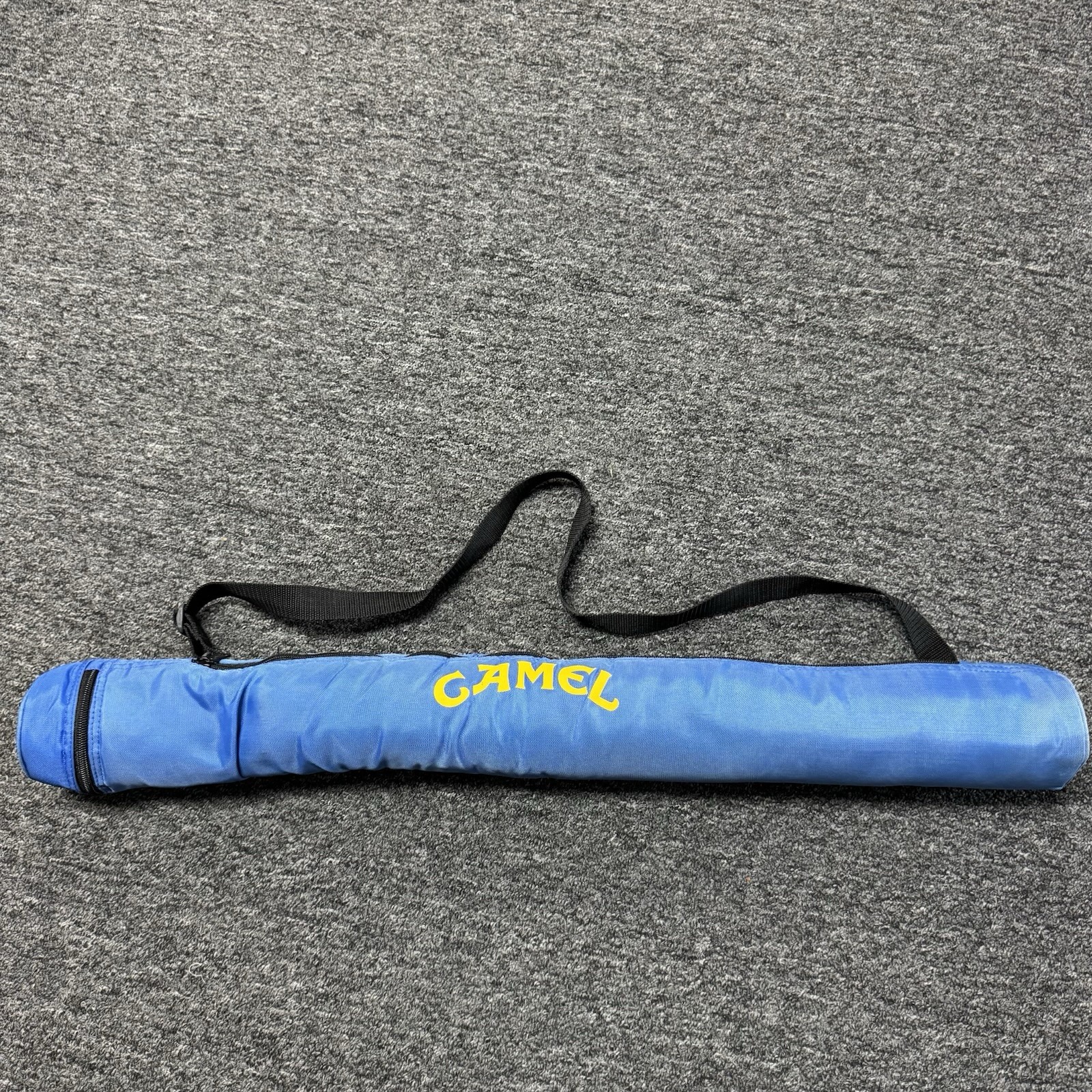 Vintage Joe Camel Promo Blue Pool Cue/Beer Can Carrier Sling Holder 28″ Length