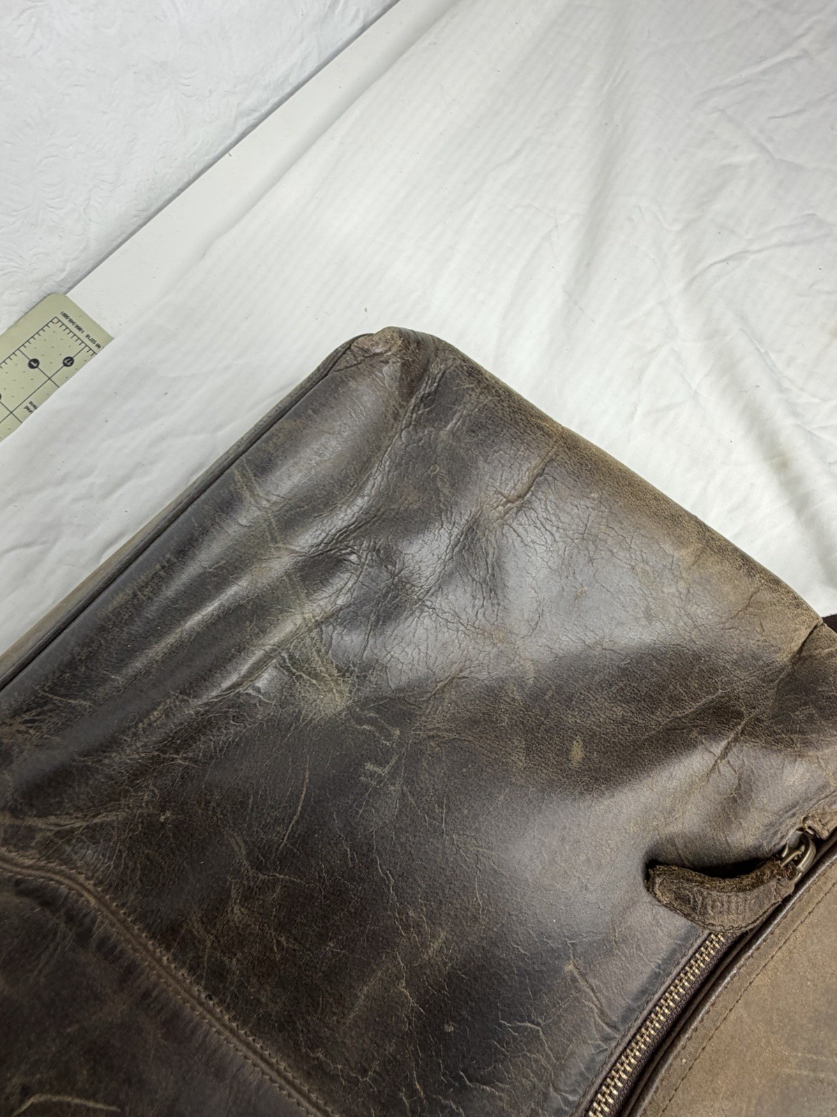 Komalc Full Grain Brown Distressed Leather Messenger Bag Computer Organizer