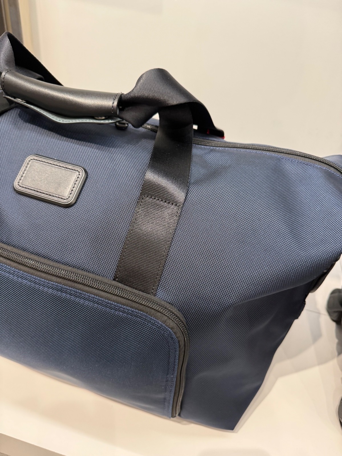 NEW Tumi Gen 4.3 Expandable SOFT TRAVEL Satchel Duffel Bag – NAVY BLUE