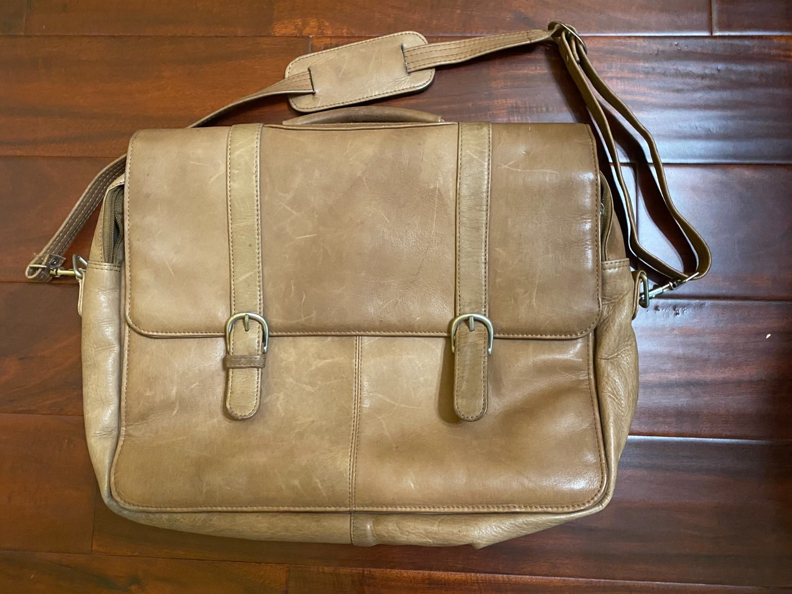 Wilsons Genuine buttery soft, light brown, Leather briefcase