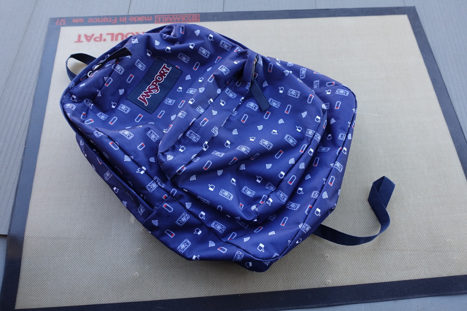 JanSport Superbreak Backpack JS00T501