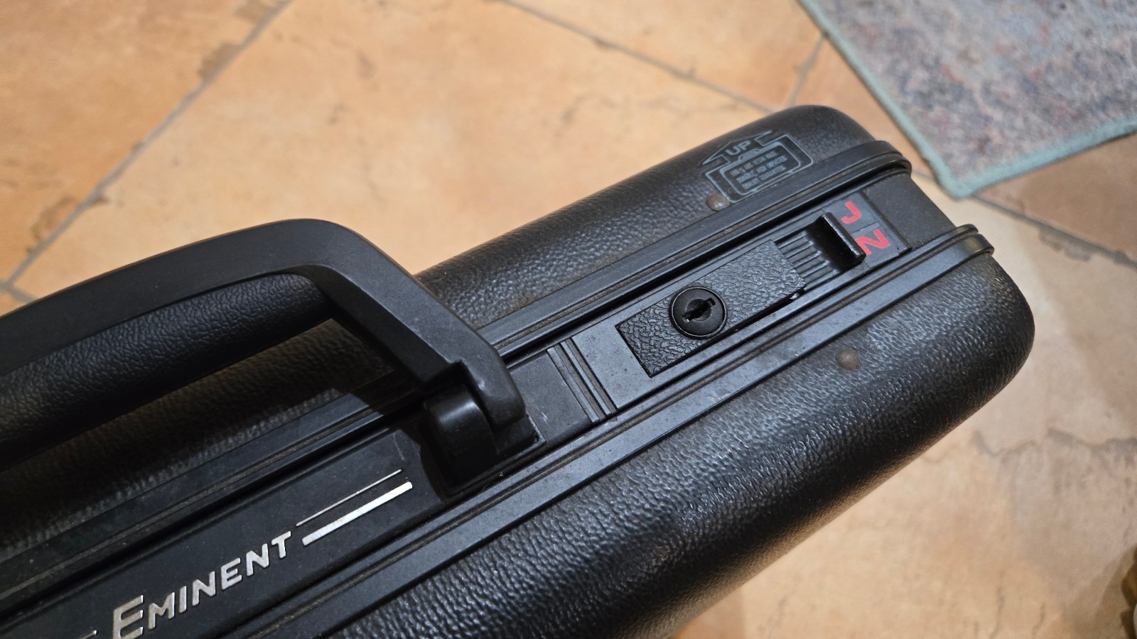Eminent Black plastic hard Briefcase Locks No keys