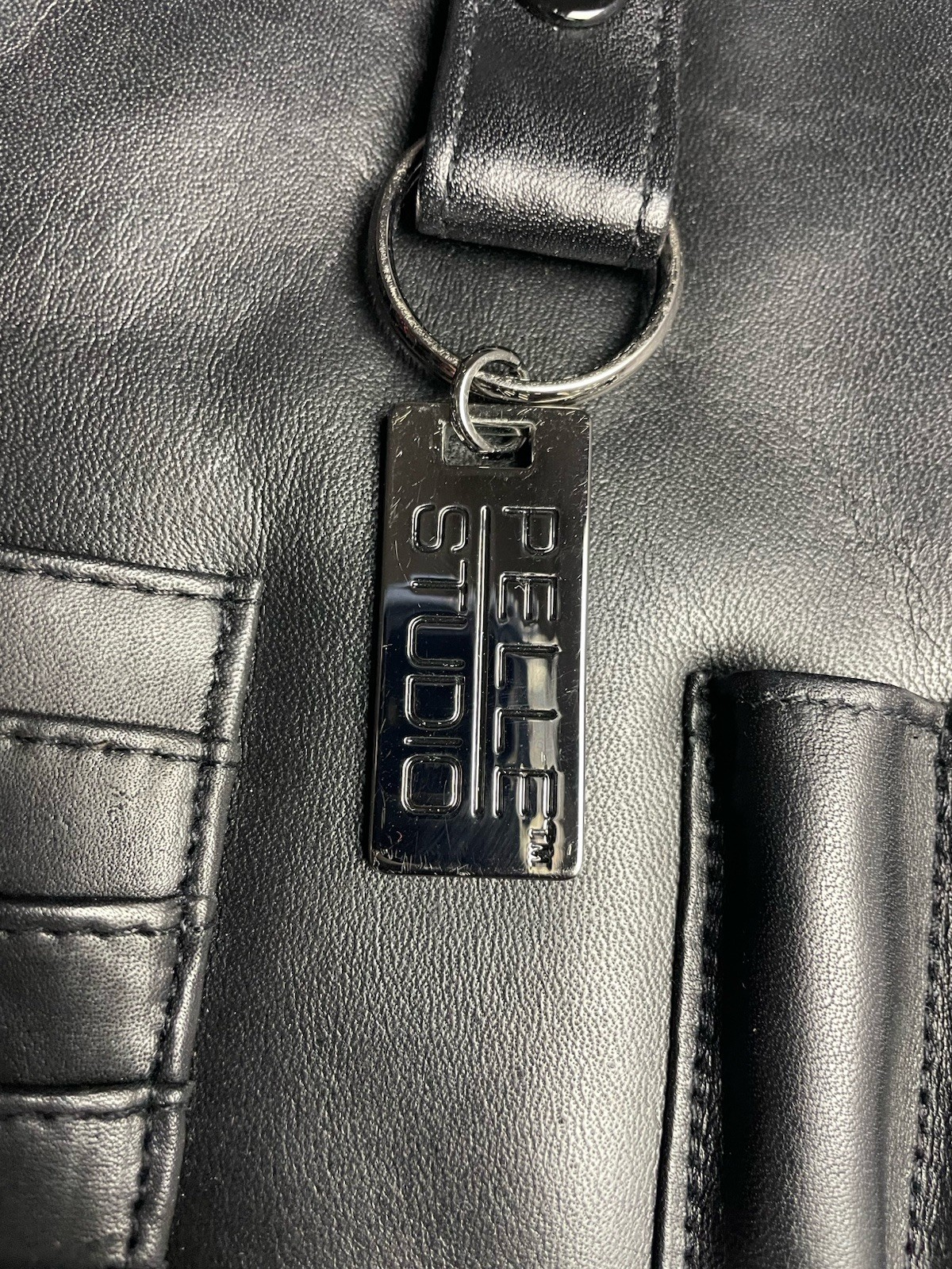 Wilsons Leather Pelle Studio Black Messenger Laptop Computer Bag EUC