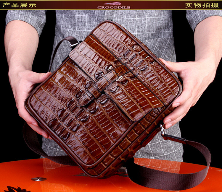 Crocodile leather Men’s Shoulder Bag Business Casual Cross Bag New Fashion Black