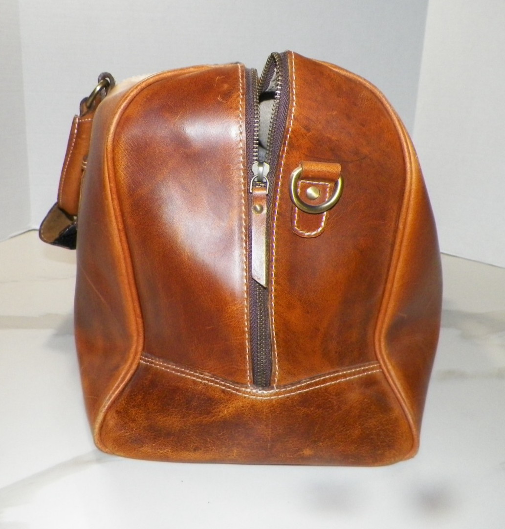 AARON LEATHER GOODS ZIP TOP DUFFLE BAG 20″