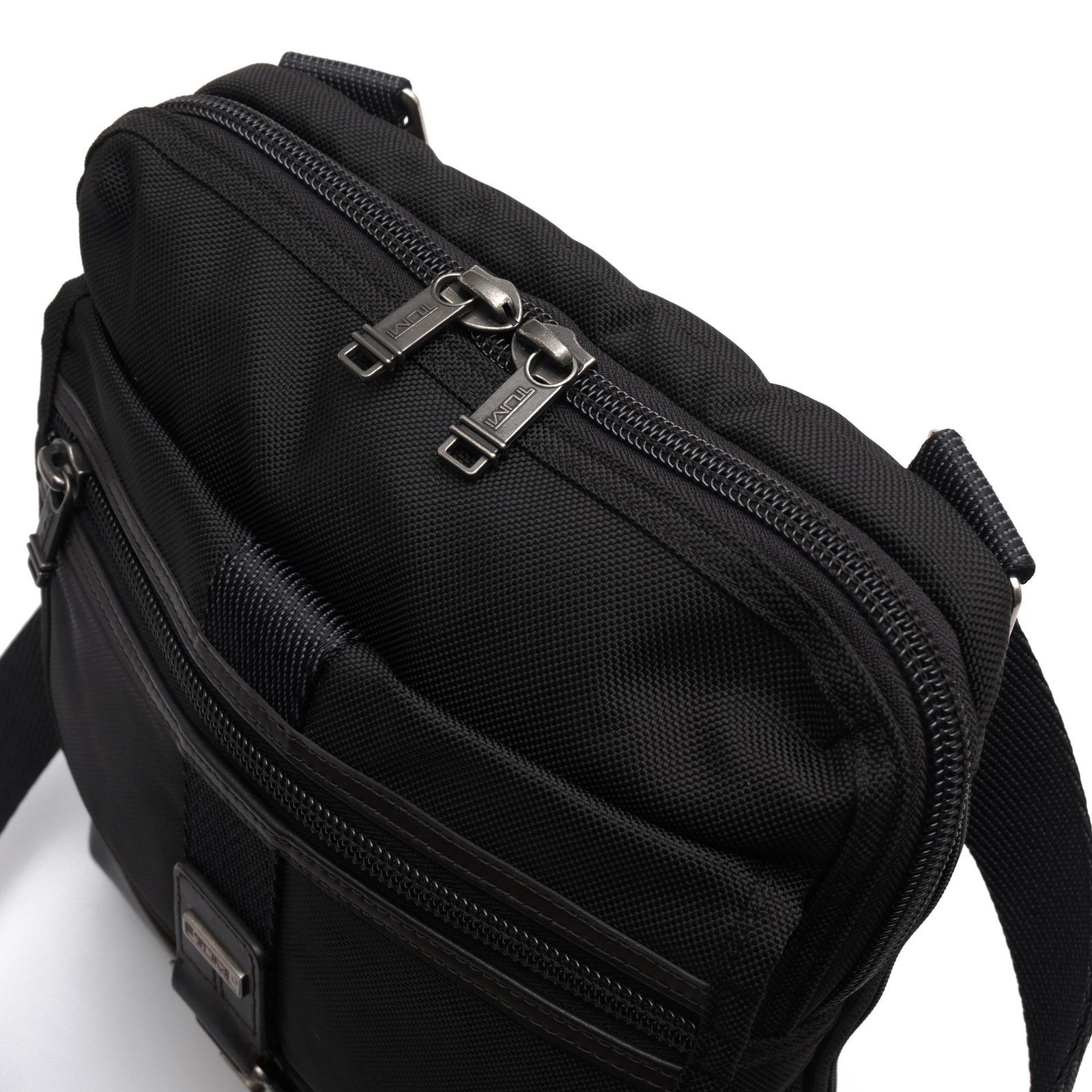 TUMI Men’s Nylon Leather Shoulder Bag Black 222304HK2 Alpha Bravo Annapolis