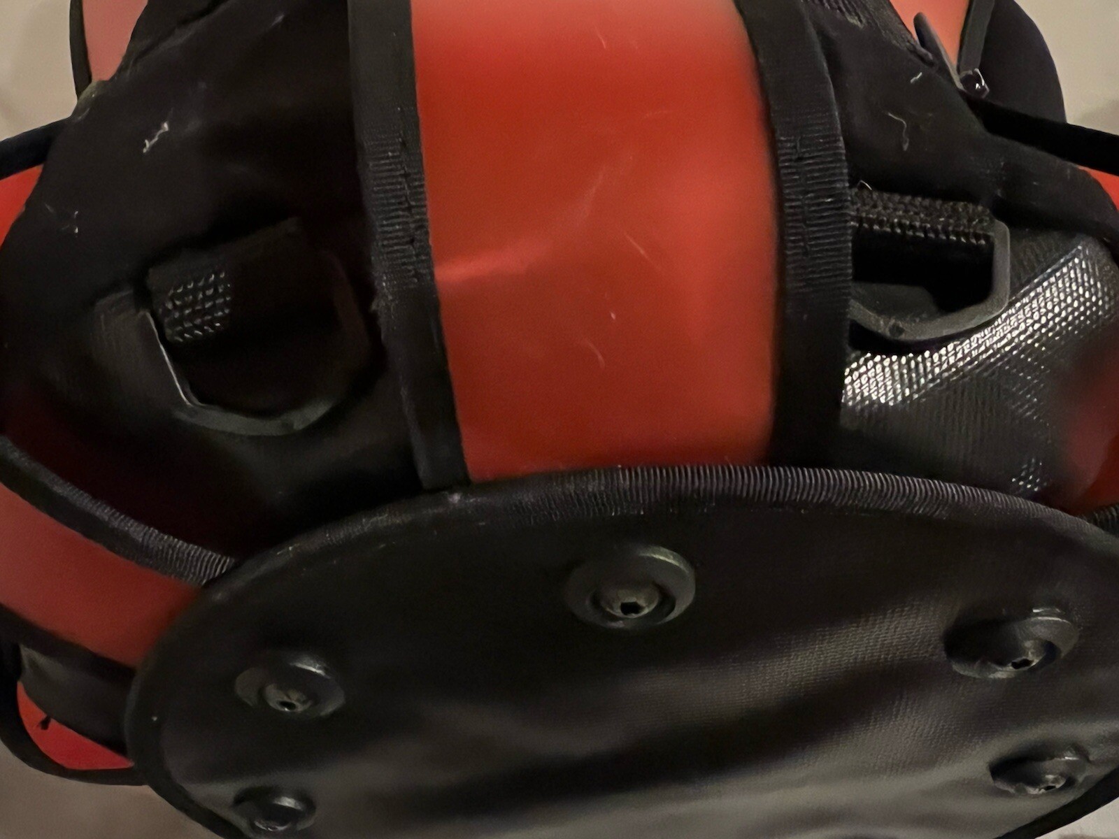 Boblbee XL Red & Black Duffel Backpack Messenger Bag Drawstring Top EUC