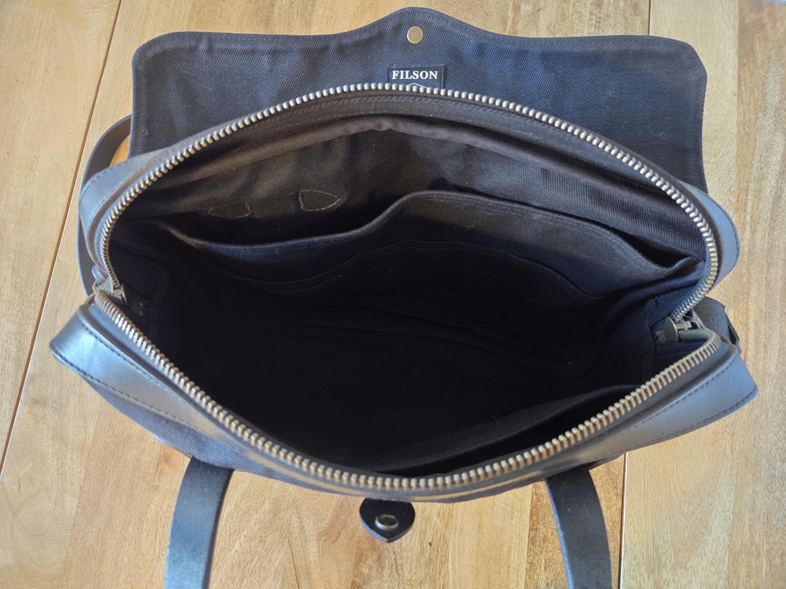 Filson Rugged Twill Original Briefcase | Black | Made in USA | MSRP $499